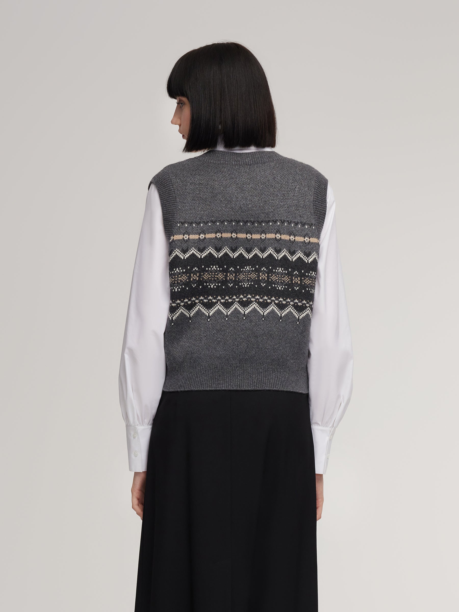 Wool Blend Jacquard V-Neck Women Knit Vest